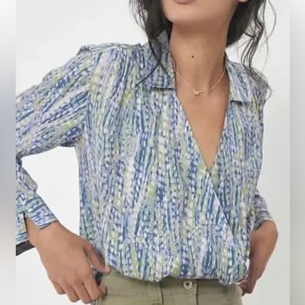 Anthropologie Pilcro and the Letterpress Tisha surplice top. Worn 2x